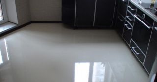 Наливной пол на кухне Оренбург, цена от 894 руб.